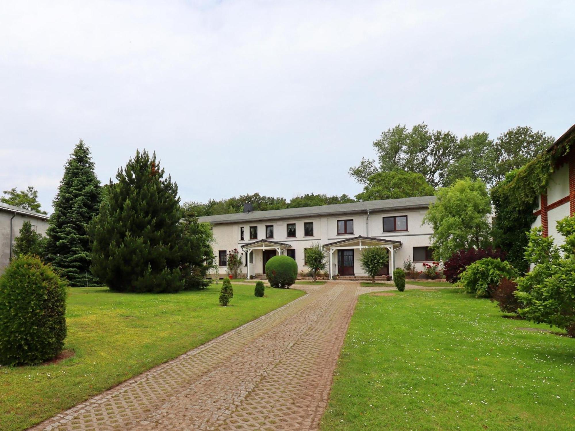 Inviting Apartment In Wendelstorf With Communal Garden 외부 사진