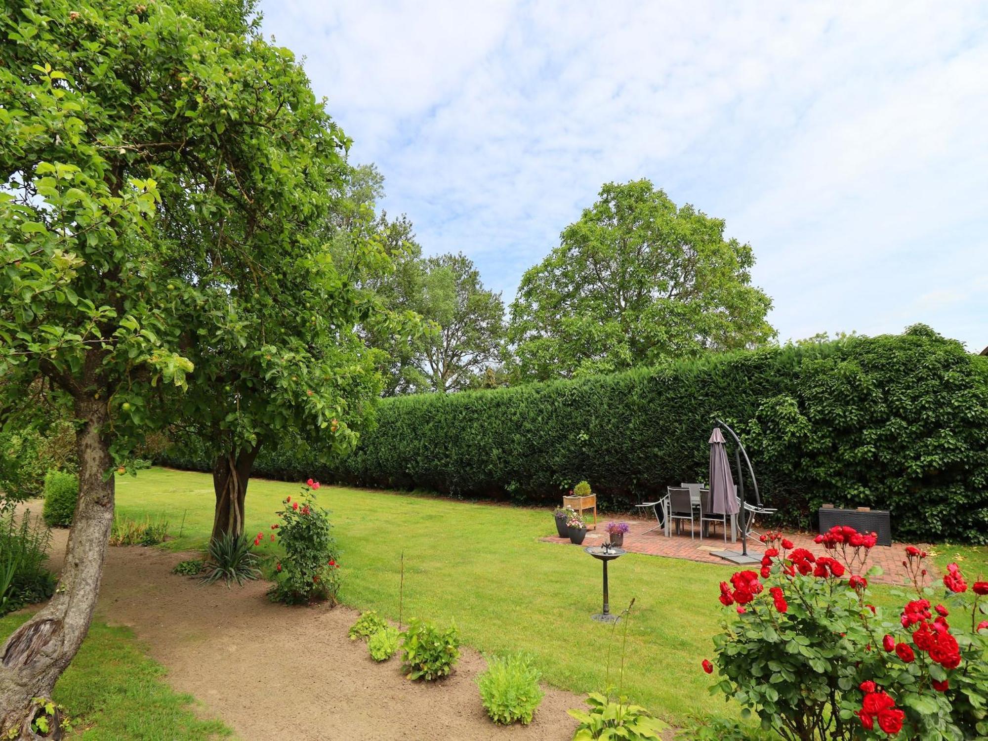 Inviting Apartment In Wendelstorf With Communal Garden 외부 사진